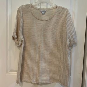 Liz Claiborne top with gold pin stripes. Size XXL. Bow tie on sleeves.